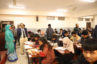 জবির চারুকলা অনুষদের ভর্তি পরীক্ষা অনুষ্ঠিত, উপস্থিতি ৮০.৫৮ শতাংশ