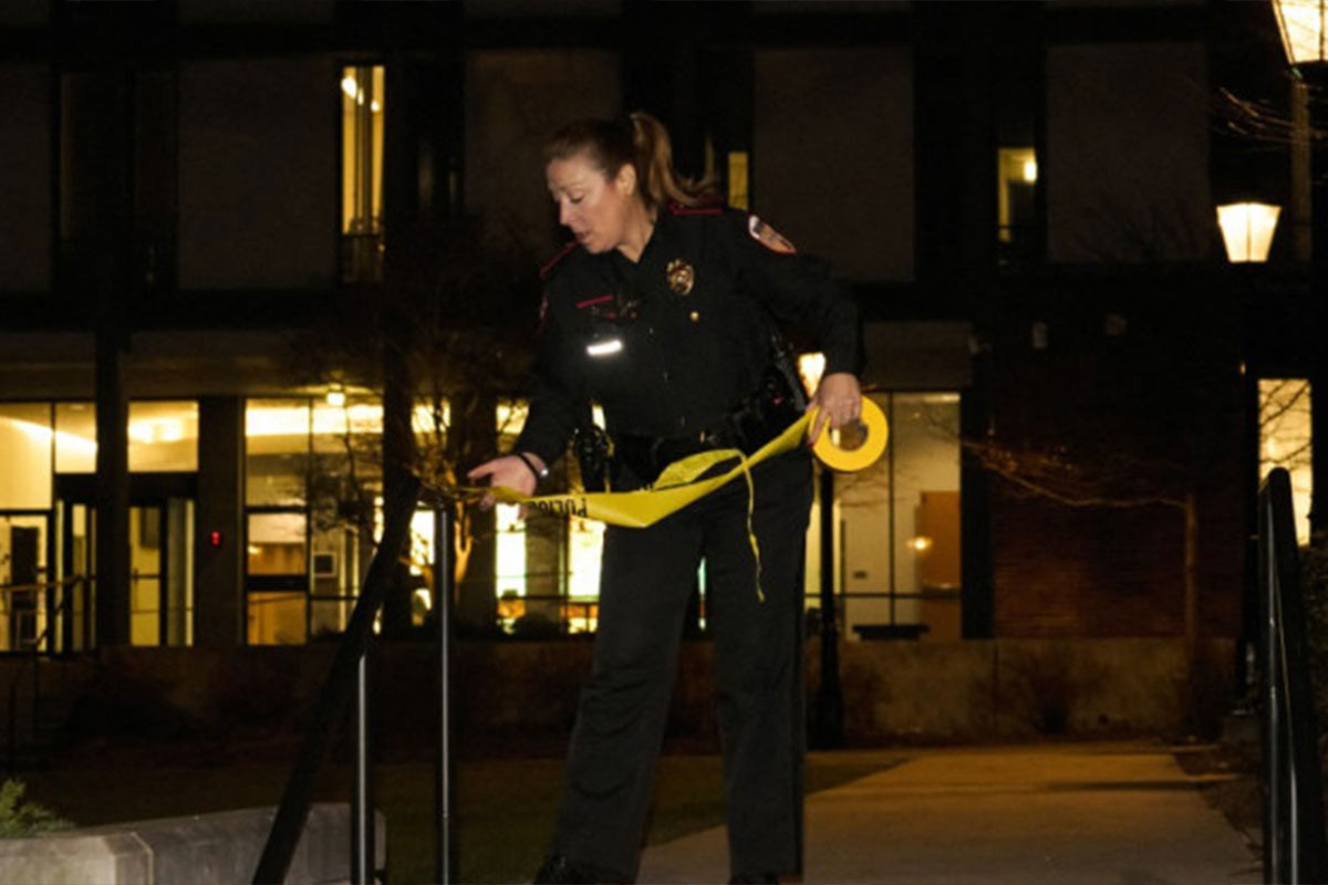 যুক্তরাষ্ট্রের ইউনিভার্সিটিতে গুলিতে নিহত ২, আহত ৮