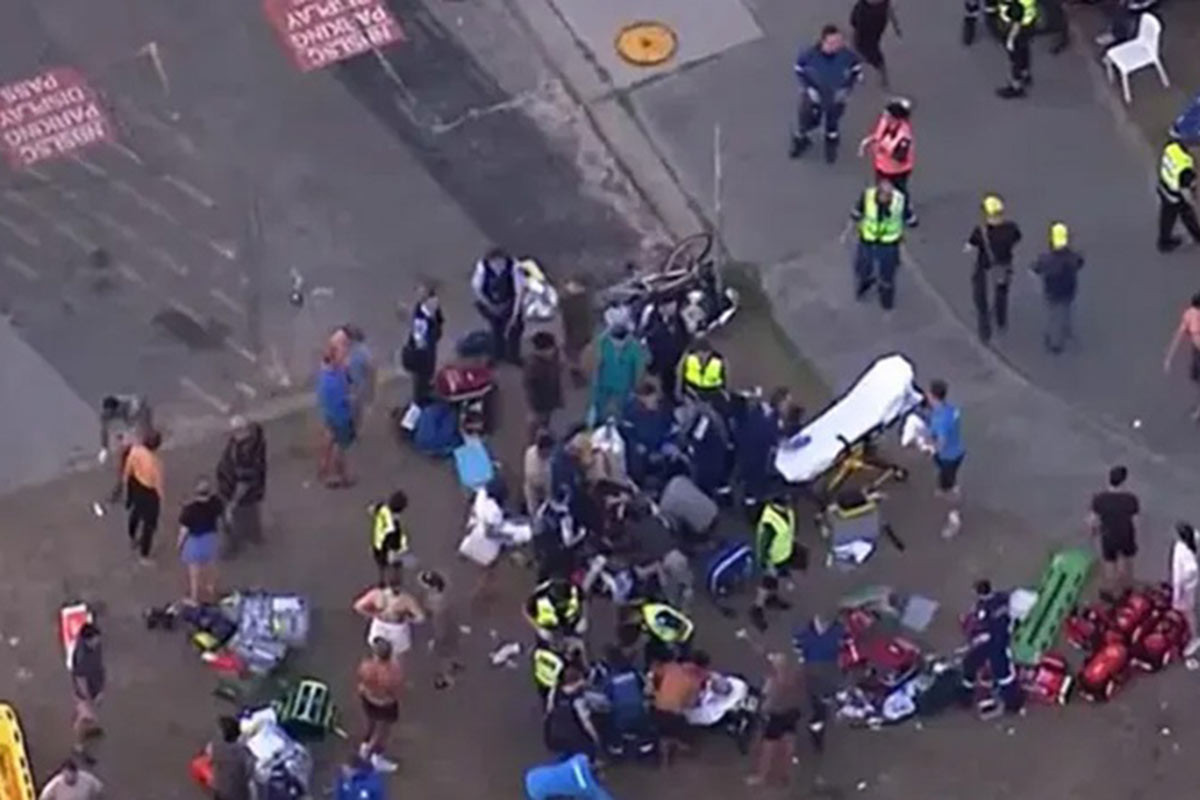 সমুদ্রসৈকতে চলছিল ইহুদিদের উৎসব, গুলিতে নিহত অন্তত ১০