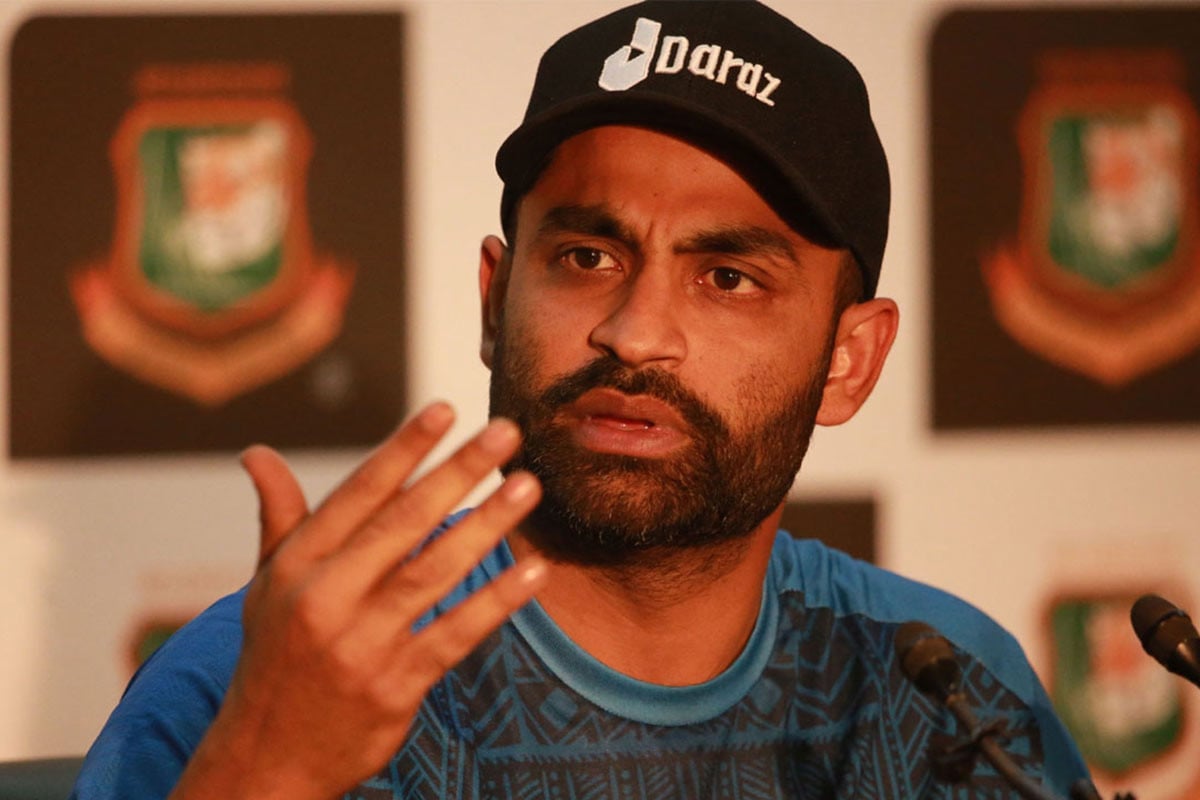 ক্রিকেটারদের গেটের বাইরে আটকে রাখা হয়েছিল বলে দাবি তামিমের