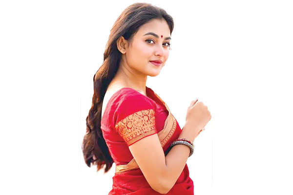 তটিনীর স্বপ্নচোখ