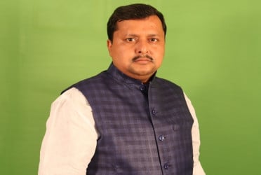 তরুণ নেতৃত্বের পথে হাঁটছে বিজেপি?