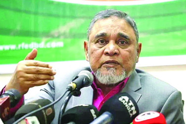 মনে হয়েছে মাথায় বাজ পড়েছে