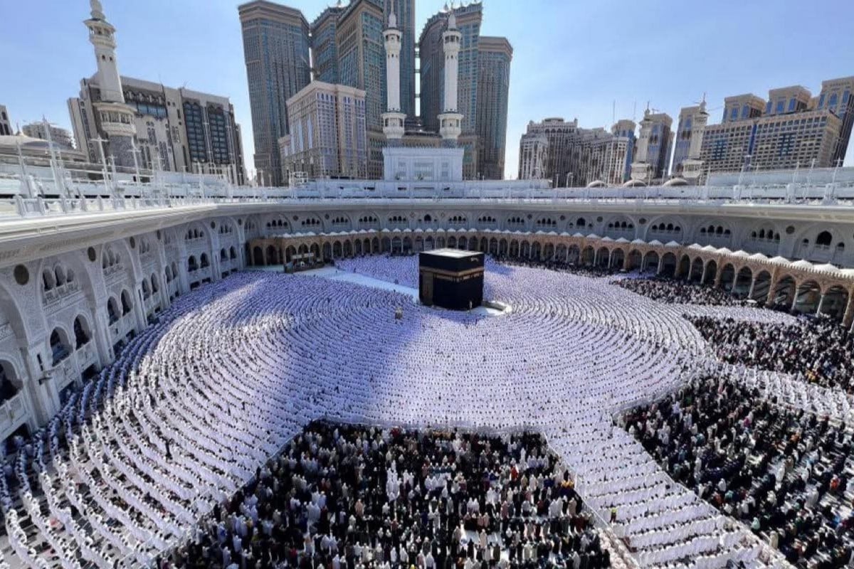 ওমরাহ ও হজ যাত্রীদের শিশুর নিরাপত্তায় ব্রেসলেট চালু