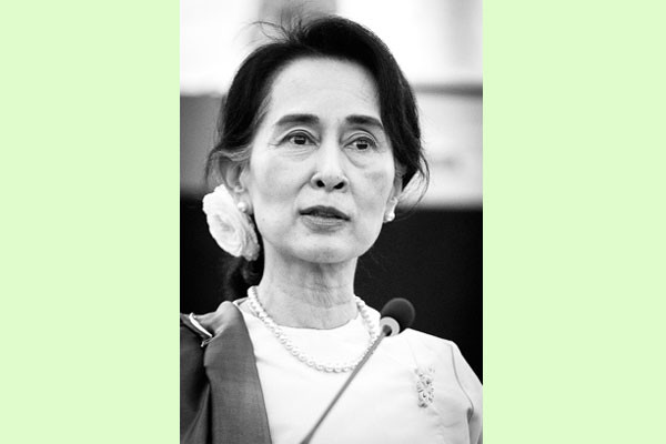 সু চি হয়তো মারা গেছেন আশঙ্কা ছেলের