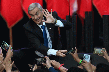 চিলির নতুন প্রেসিডেন্ট হলেন ডানপন্থি কাস্ত