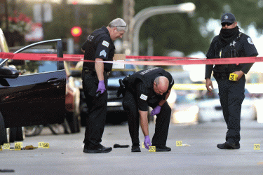বছরে যুক্তরাষ্ট্রে বন্দুক হামলায় নিহত ৩২৫