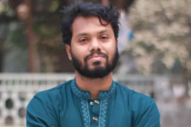 হাদিকে সিঙ্গাপুর নিতে ঢাকায় পৌঁছেছে এয়ার অ্যাম্বুলেন্স