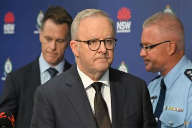 বন্দুক নিয়ন্ত্রণে কঠোর আইনের প্রস্তাব অস্ট্রেলিয়ার প্রধানমন্ত্রীর