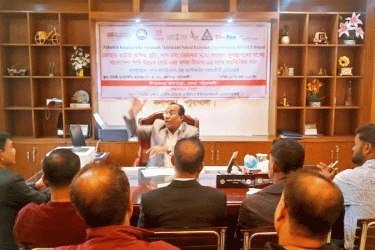 কলাপাড়ায় খাল খননে পানি উন্নয়ন বোর্ডের মতবিনিময়