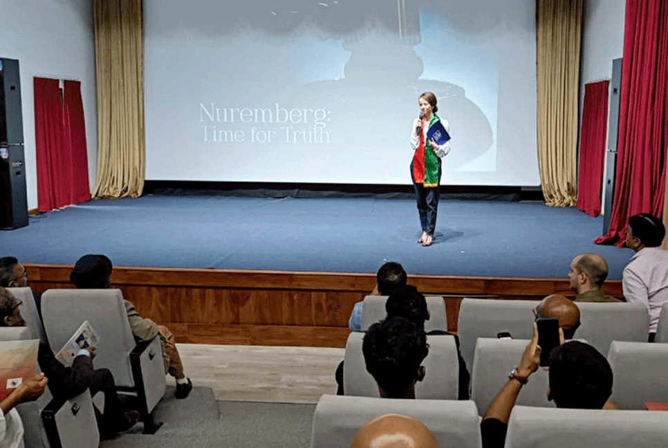 বিজয় দিবসে শহীদদের প্রতি শ্রদ্ধা রাশিয়ান হাউসের