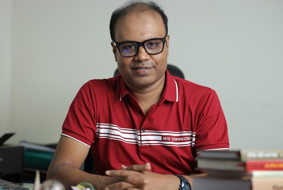 আসন্ন নির্বাচনে বিতর্ক এড়াতে হবে