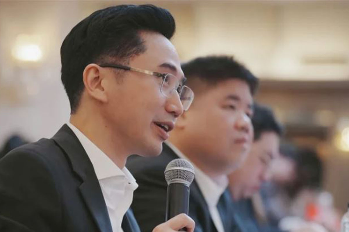 থাইল্যান্ডের নির্বাচনে থাকসিনের ভাতিজাকে প্রধানমন্ত্রী প্রার্থী মনোনয়ন