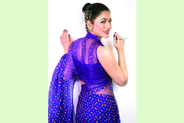 কার বনলতা বাঁধন?