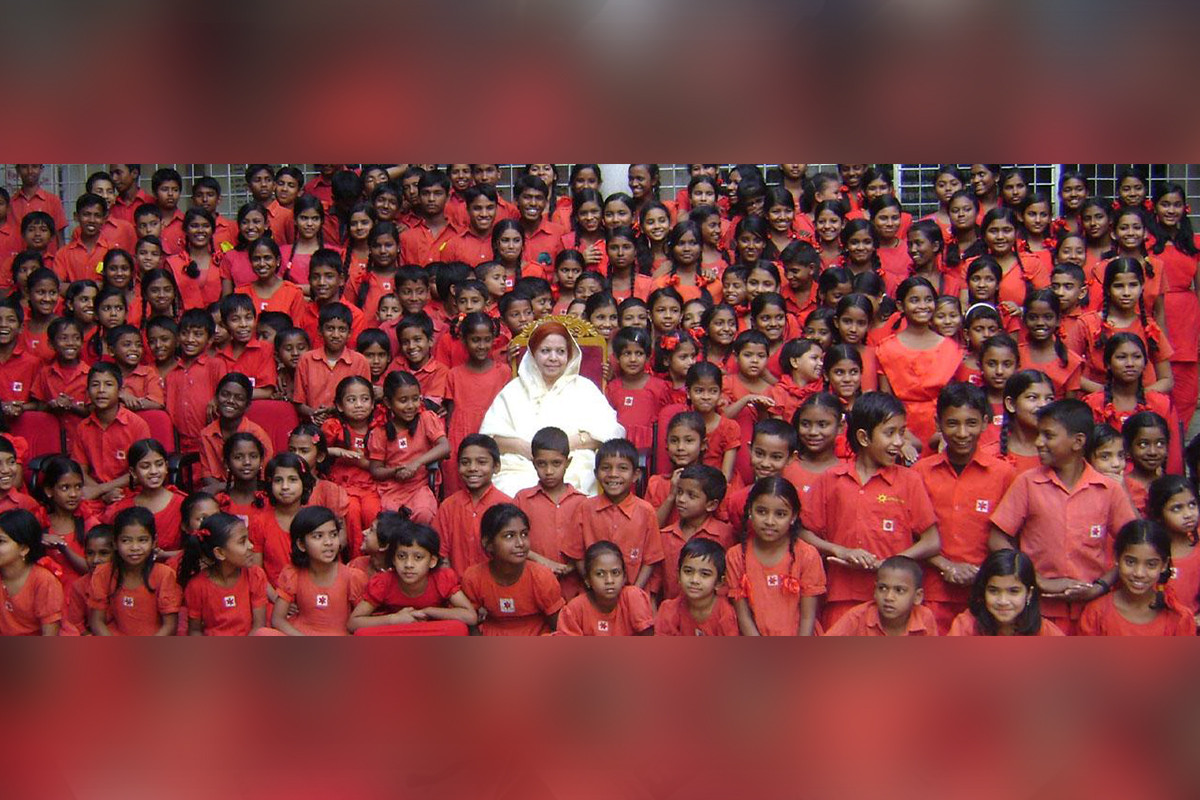 বিজয় দিবসে গুণীজন সম্মাননা পেলেন সৈয়দা ইকবাল মান্দ বানু