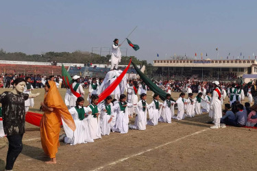 চাঁপাইনবাবগঞ্জে যথাযোগ্য মর্যাদায় বিজয় দিবস উদযাপন