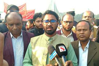 ১৬ মাসে দেখেছি আওয়ামী লীগের পুনর্বাসন করা হয়েছে: রাশেদ খান