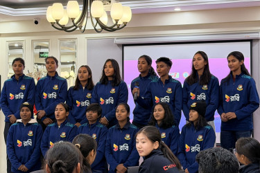 চীনে বাংলাদেশ অনূর্ধ্ব-১৯ নারী দলকে নৈশভোজ সংবর্ধনা