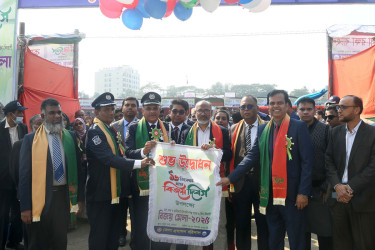 বরিশালে তিন দিনব্যাপী বিজয় মেলার উদ্বোধন