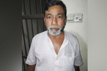 সিদ্ধিরগঞ্জে ৮ মামলার আসামি নূর ছালাম গ্রেফতার