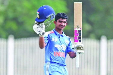 গ্রুপসেরার ম্যাচ আজ