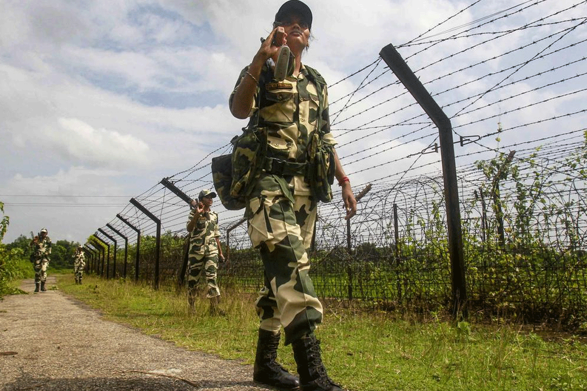 বাংলাদেশ সীমান্তের ৮০ শতাংশে কাঁটাতার বসিয়েছে ভারত