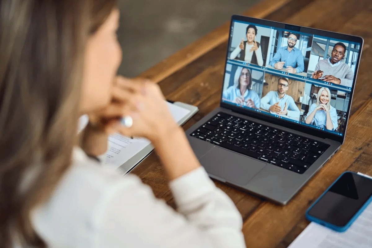 এআই সহকারীর নতুন সংস্করণ এনেছে জুম