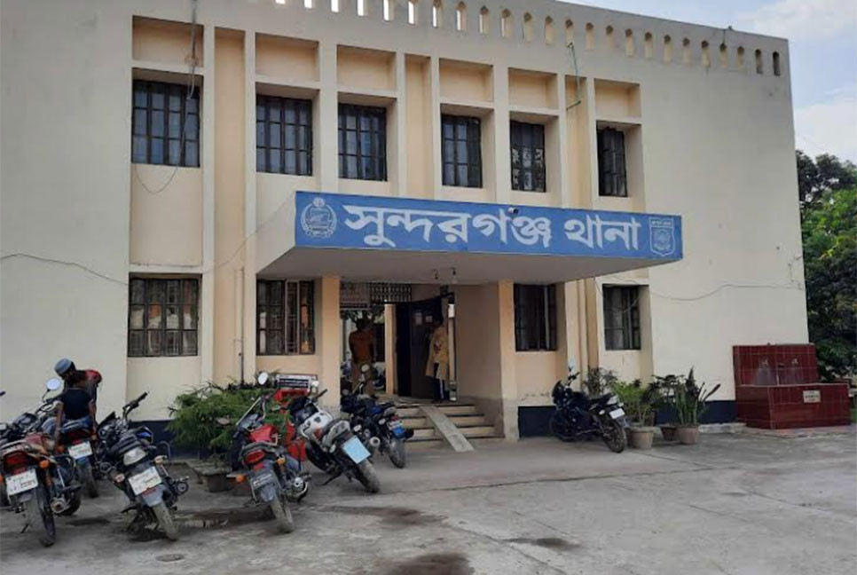 খিচুড়ি খাওয়াকে কেন্দ্র করে সংঘর্ষে নিহত ১