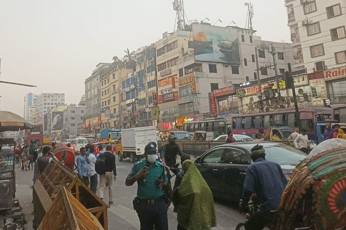 সড়ক ছাড়লেন জুলাই ঐক্যের কর্মীরা, যান চলাচল স্বাভাবিক