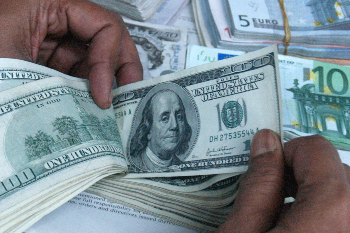 আরও ৬৭ মিলিয়ন ডলার কিনলো কেন্দ্রীয় ব্যাংক