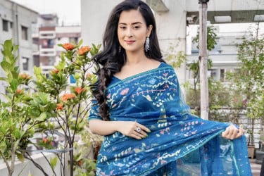 রায়হান রাফির ‘প্রেশার কুকার’-এ বুবলী