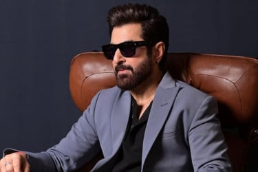 শুটিং সেটে আহত জিৎ