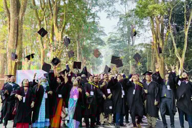 রাজশাহী বিশ্ববিদ্যালয়ে দ্বাদশ সমাবর্তন অনুষ্ঠিত