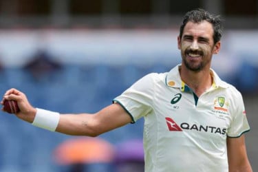 ক্যারিয়ার সেরা অবস্থানে স্টার্ক