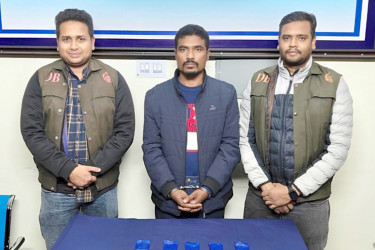 বগুড়ায় ইয়াবাসহ যুবক গ্রেফতার
