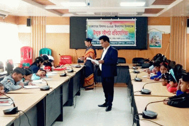 টুঙ্গিপাড়ায় উন্মুক্ত বইপাঠ প্রতিযোগিতা