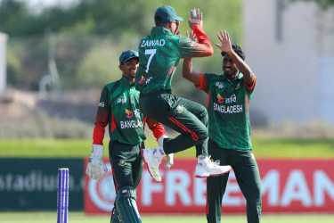 লঙ্কানদের হারিয়ে গ্রুপ চ্যাম্পিয়ন টাইগার যুবারা, সেমিতে প্রতিপক্ষ পাকিস্তান