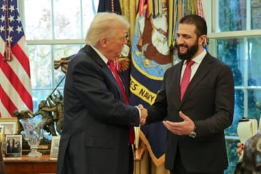 সিরিয়ার ওপর থেকে অর্থনৈতিক নিষেধাজ্ঞা স্থায়ীভাবে প্রত্যাহার যুক্তরাষ্ট্রের