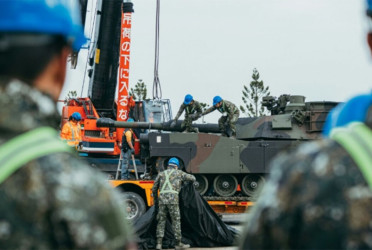 তাইওয়ানের জন্য অস্ত্রের বৃহত্তম চালান অনুমোদন যুক্তরাষ্ট্রের