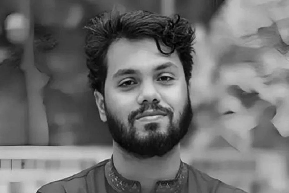 বিমানবন্দর থেকে ঢাবির কেন্দ্রীয় মসজিদে নেওয়া হবে হাদির লাশ