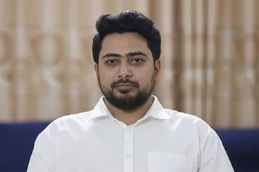 হত্যাকারীদের ফেরত না দেওয়া পর্যন্ত ভারতের সঙ্গে সম্পর্ক নয়: নাহিদ