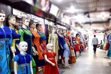 শনিবার রাজধানীর যেসব মার্কেট ও দোকানপাট বন্ধ