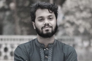 ময়নাতদন্তের জন্য ওসমান হাদির মরদেহ সোহরাওয়ার্দীতে