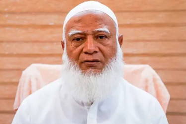 দেশে ফিরেই ওসমান হাদির লাশ দেখতে গেলেন জামায়াত আমির