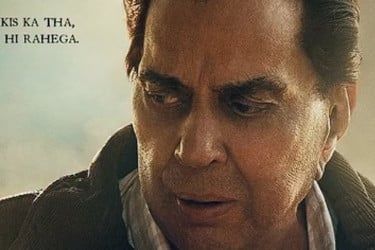 শেষবার পর্দায় ধর্মেন্দ্র, ‘ইক্কিস’ সিনেমার ট্রেলার ভাইরাল