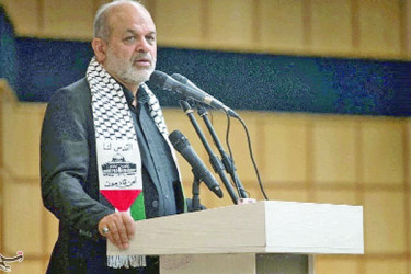 হিজবুল্লাহকে নিরস্ত্র করার সাহস কারও নেই