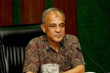 বড়দিন ও থার্টি ফার্স্ট নাইটে কোনো আতশবাজি নয় : স্বরাষ্ট্র উপদেষ্টা