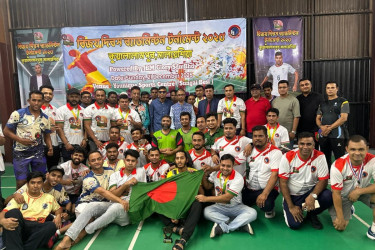 মালয়েশিয়ায় বিজয় দিবস 'ব্যাডমিন্টন টুর্নামেন্টে' চ্যাম্পিয়ন সোয়াত ও রাব্বি