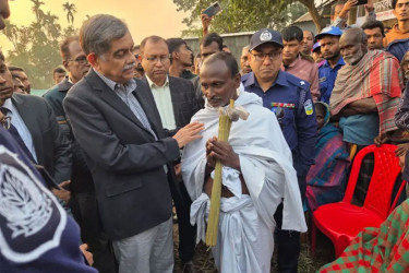 দিপু দাসের পরিবারকে আর্থিক ও কল্যাণমূলক সহায়তা দেওয়া হবে : শিক্ষা উপদেষ্টা