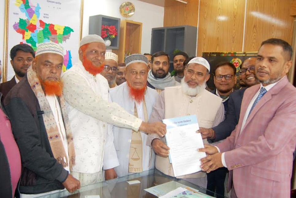 বগুড়া-৬ আসনে জামায়াত প্রার্থীর মনোনয়নপত্র উত্তোলন
